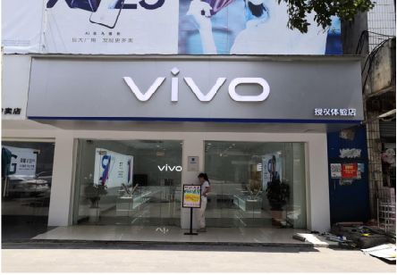 西华}做一个门店面广告招牌需要多少钱？